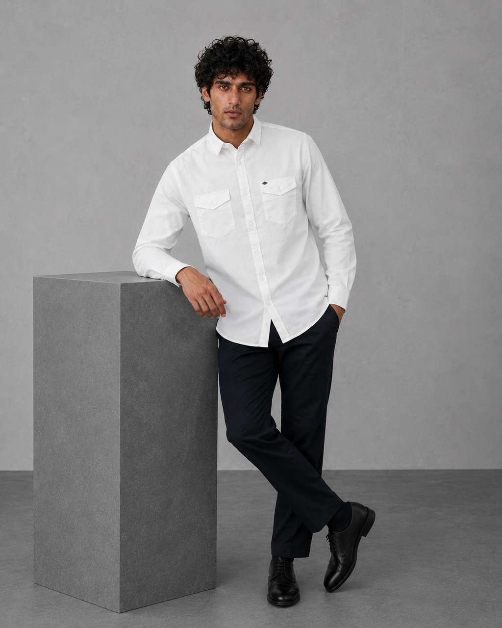 White Cotton Dual Pockets Linen Shirt