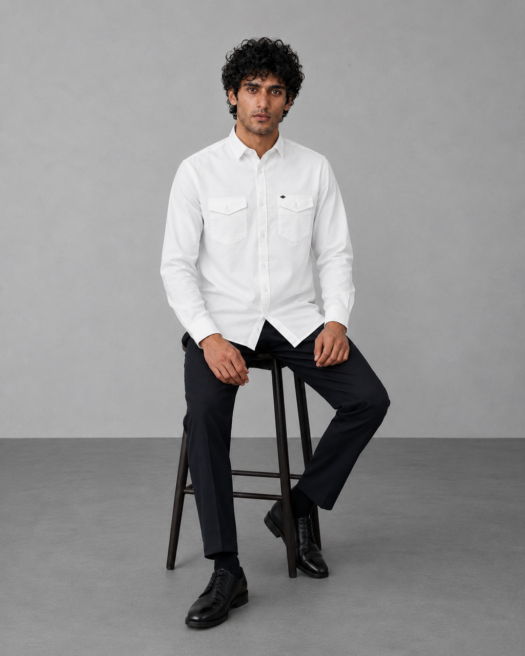 White Cotton Dual Pockets Linen Shirt