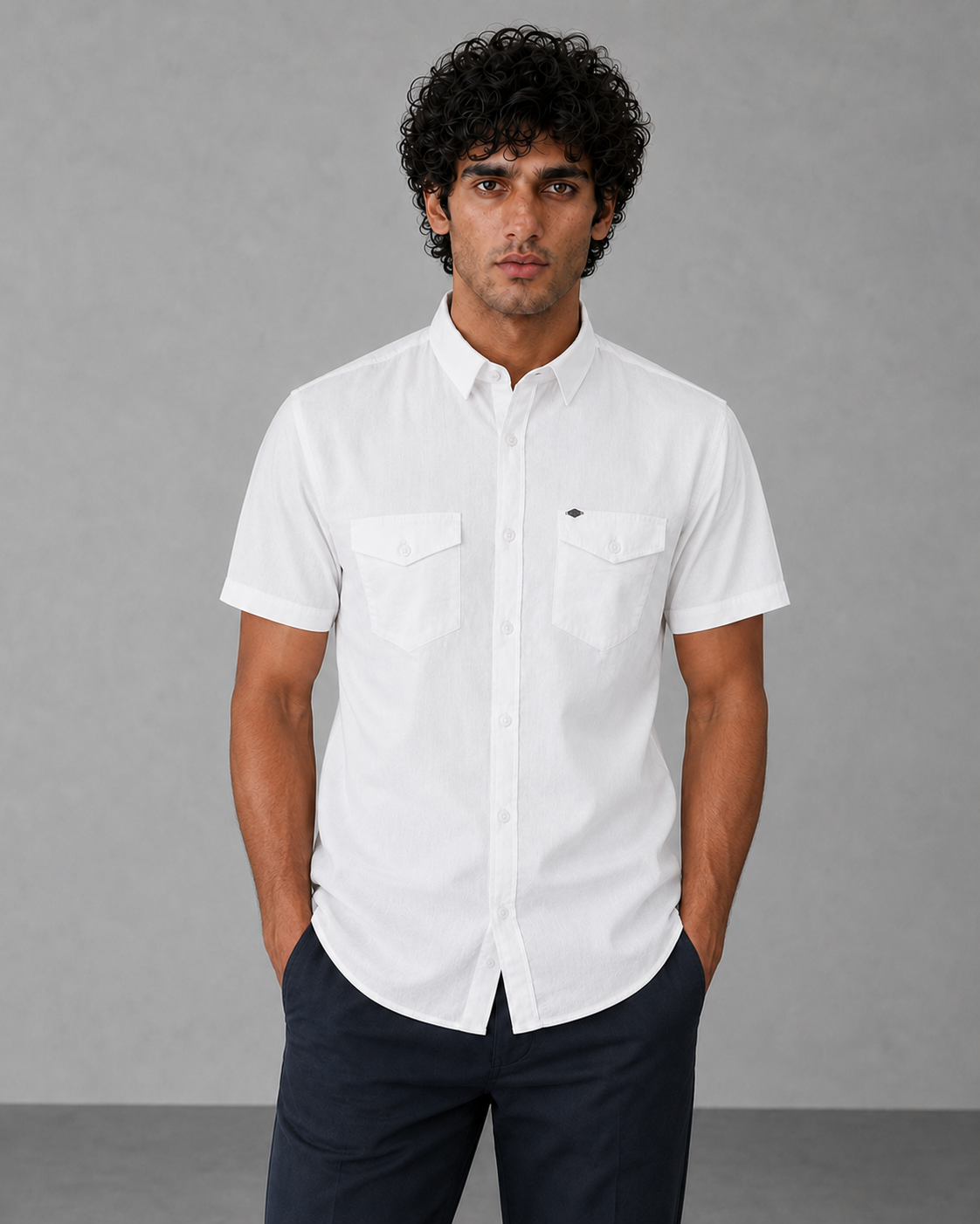 White Cotton Linen Double-Pocket Shirt – Half Sleeve